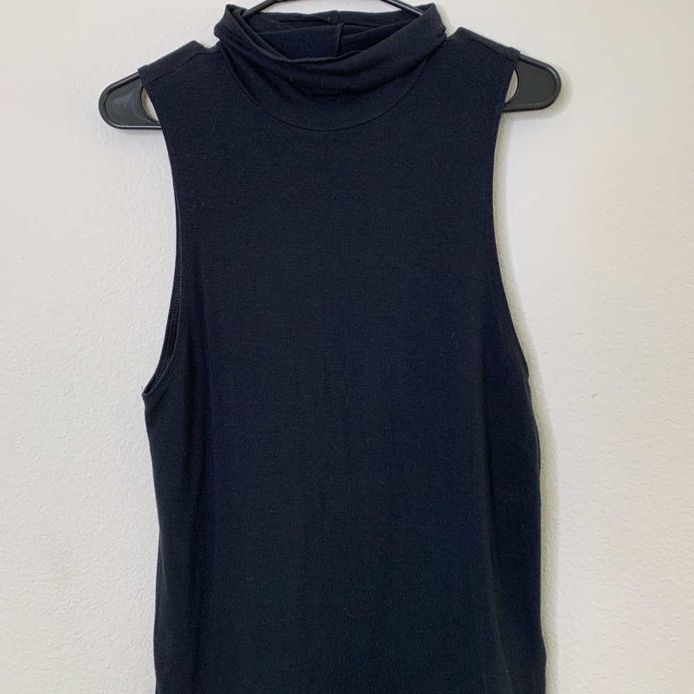 American eagle cowl neck tank top xl